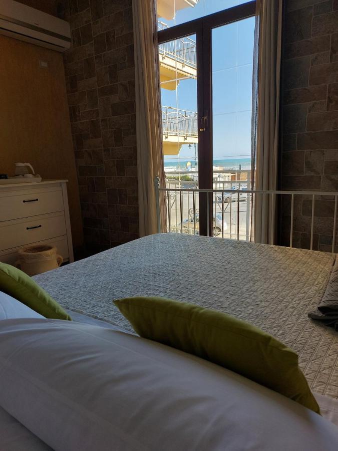 Sweet Home & Wellness Affittacamere Нетуно Екстериор снимка