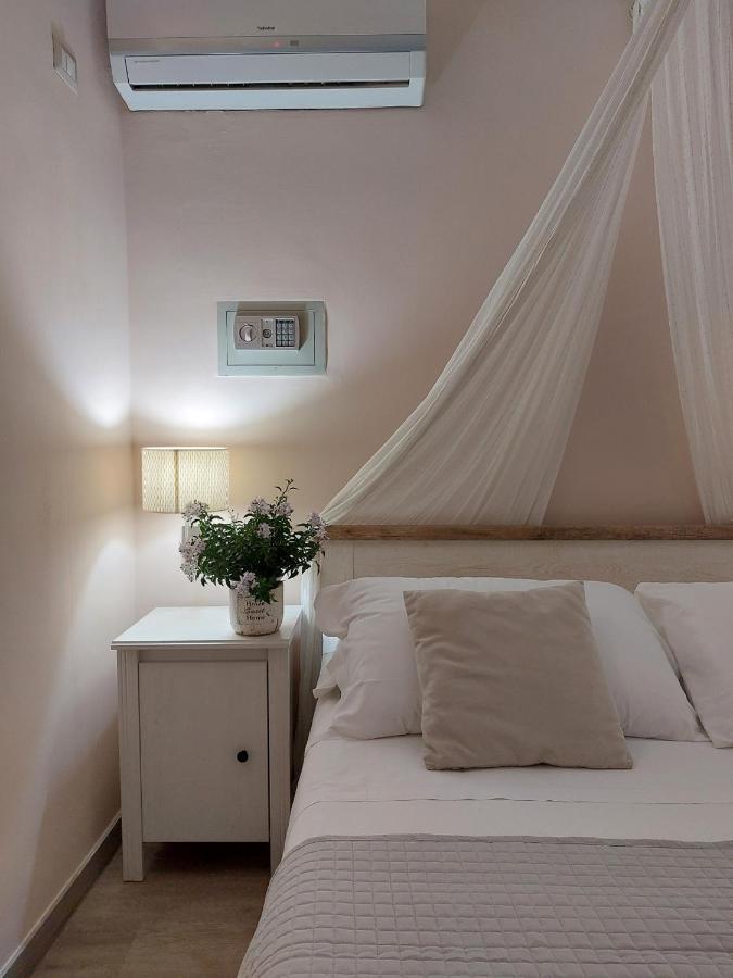 Sweet Home & Wellness Affittacamere Нетуно Екстериор снимка
