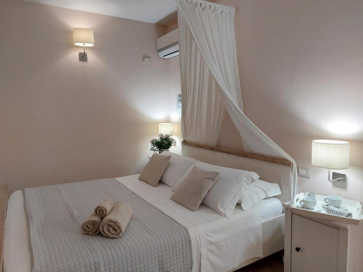 Sweet Home & Wellness Affittacamere Нетуно Екстериор снимка